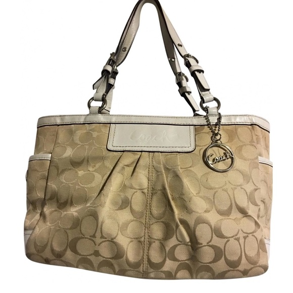 Coach Tan Signature print Tote Bag - Picture 9 of 9